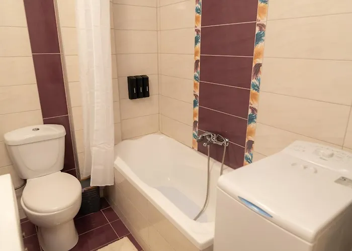 Mary's Downtown - A Stroll Away From Mount Vermio Apartamento